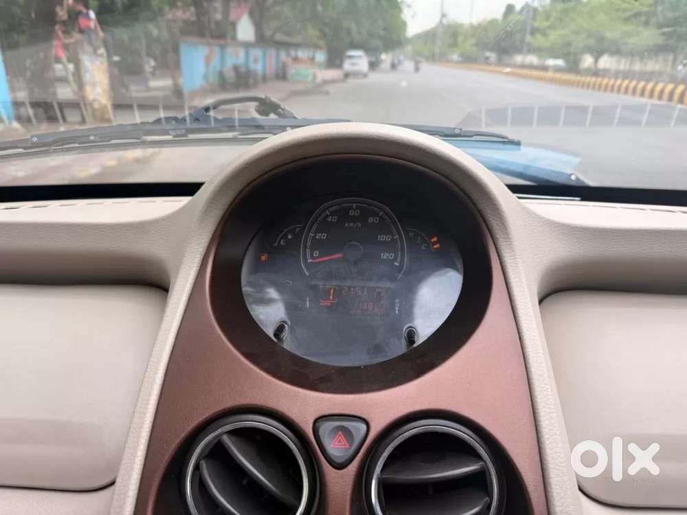 Tata Nano Xta, 2015, Petrol