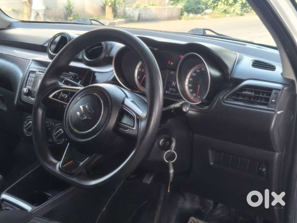 Maruti Suzuki Swift Amt Vxi, 2020, Petrol