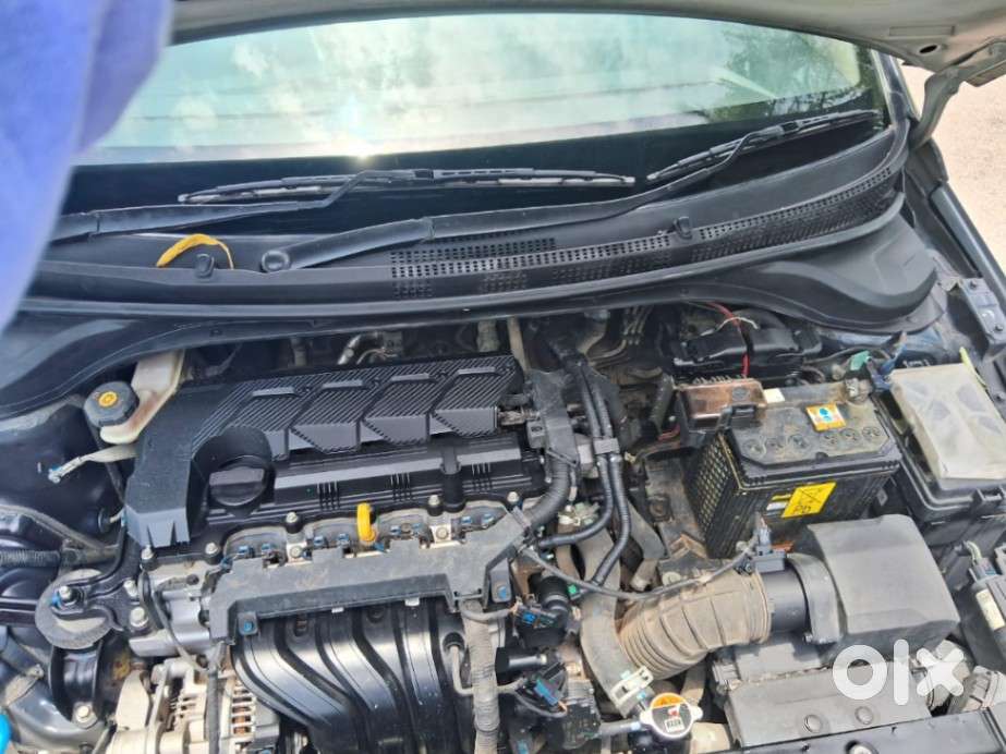 Hyundai Verna 1.5 Sx Ivt, 2023, Petrol