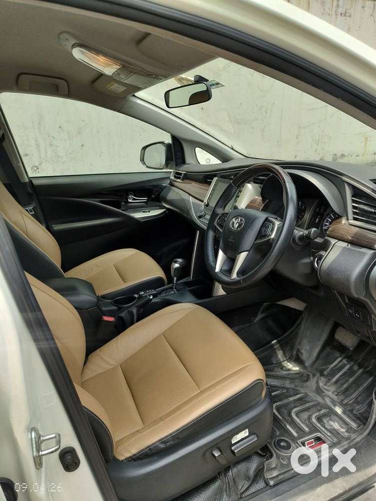 Toyota Innova Crysta 2.4 Z 7 Str, 2022, Diesel