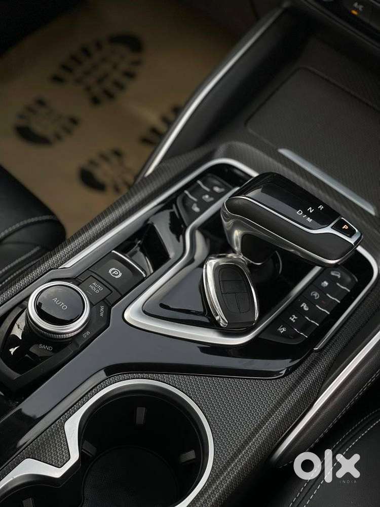 Mg Gloster Savvy 7 Seater, 2024, Diesel