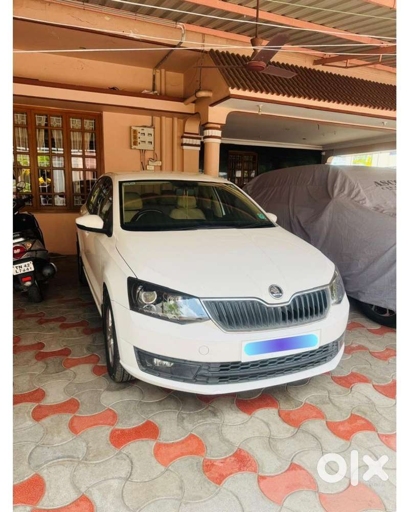Skoda Rapid 2021 Petrol