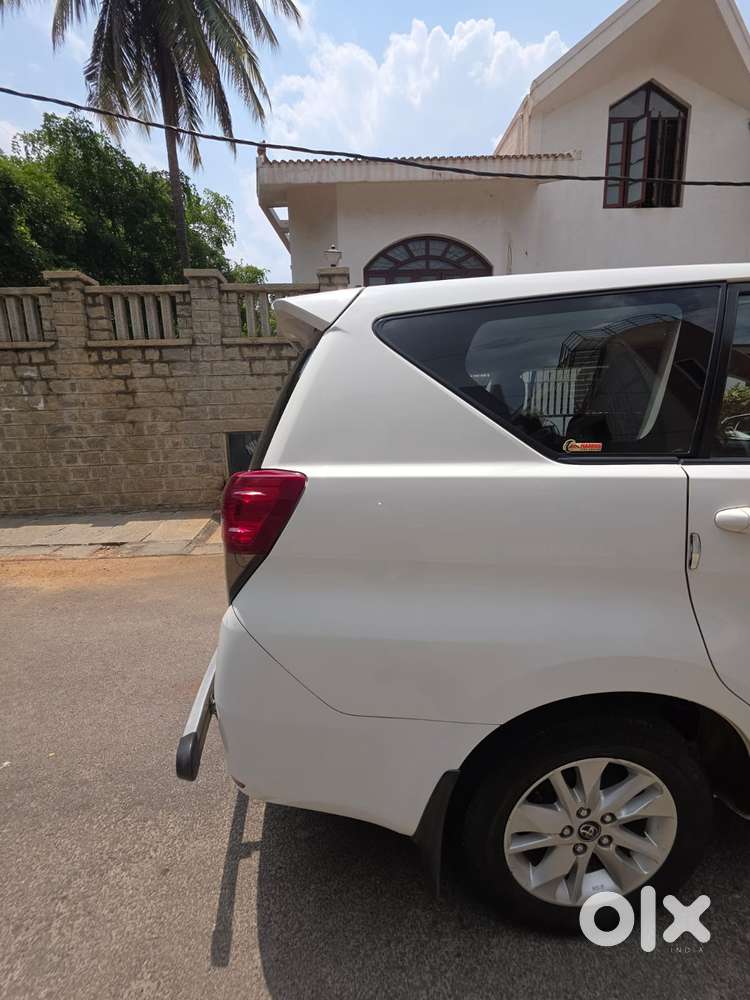 Toyota Innova Crysta 2.4 G Plus Mt 8 Str, 2018, Diesel