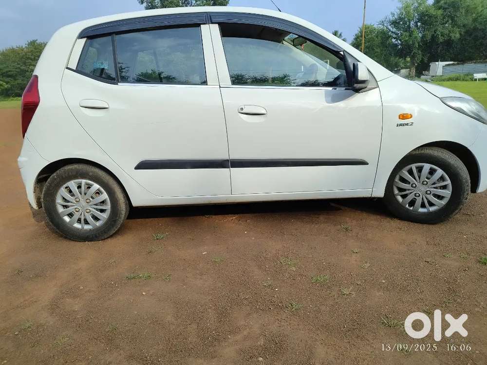 Hyundai I10 2015 Petrol Well Maintained