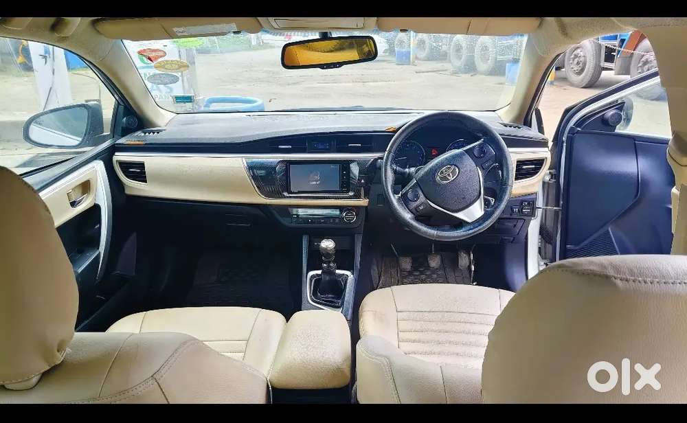 Toyota Corolla Altis 2014