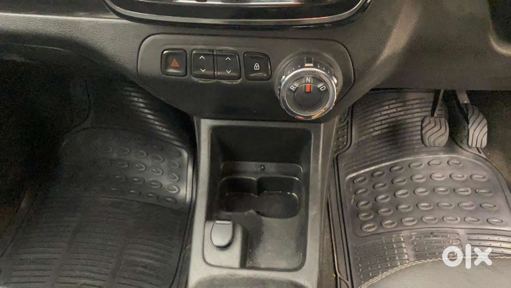 Renault Kwid 2015-2019 1.0 Rxt Amt, 2017, Petrol
