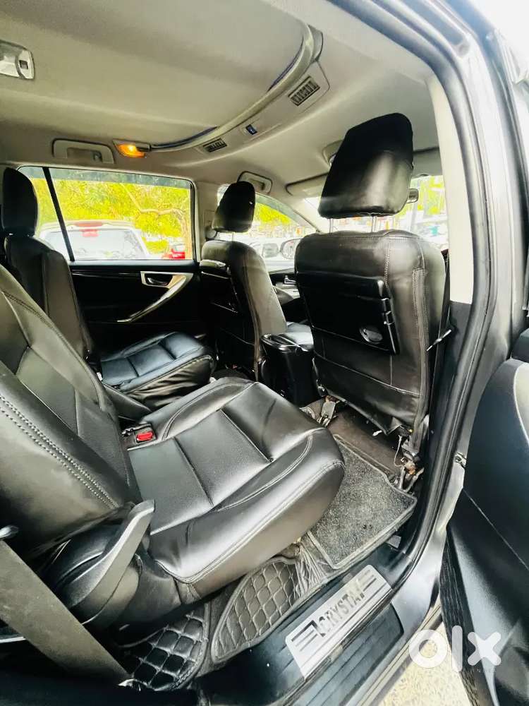 Toyota Innova Crysta 2016