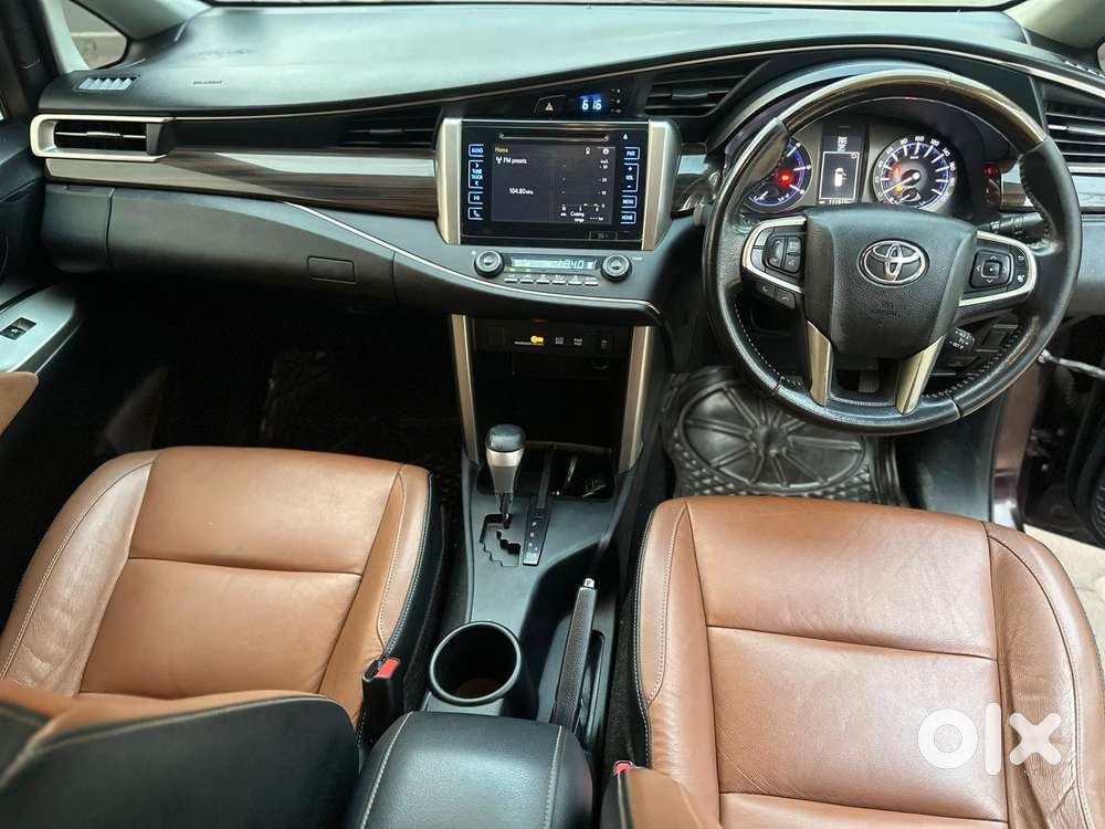 Toyota Innova Crysta 2.8 Zx At, 2016, Diesel