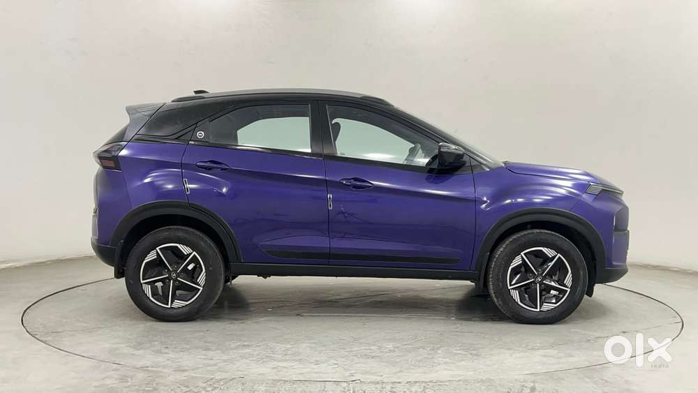 Tata Nexon Fearless Plus S Purple 1.2 Revotron Petrol 7dca Dual Tone..