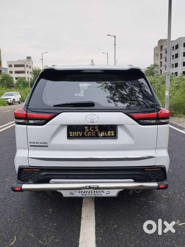 Toyota Innova Hycross Gx (o), 2026, Petrol