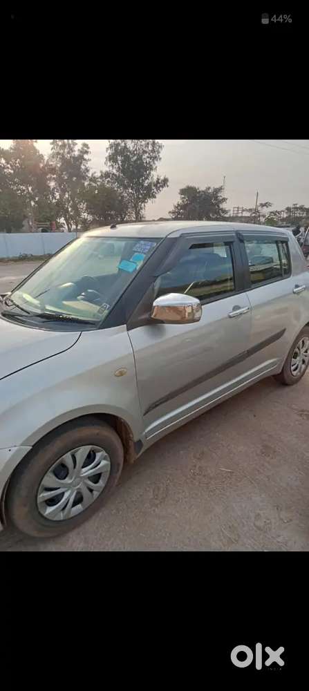 Swift 2009 Maruti Petrol 90000 Km Driven