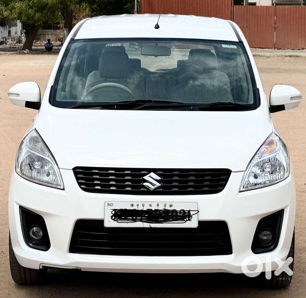 Maruti Suzuki Ertiga, 2013, Petrol