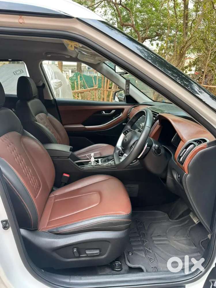 Less Drievn 2023 Diesel Alcazar Maintained Like New