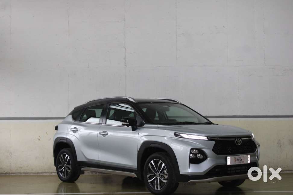 Toyota Urban Cruiser Taisor V 1.0 Petrol Mt, 2024, Petrol