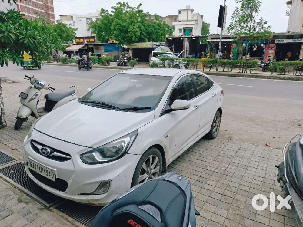 Hyundai Verna Diesel Automatic 2013