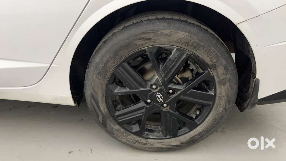 Hyundai Verna 1.5 Sx (o) Turbo Petrol Dct, 2023, Petrol