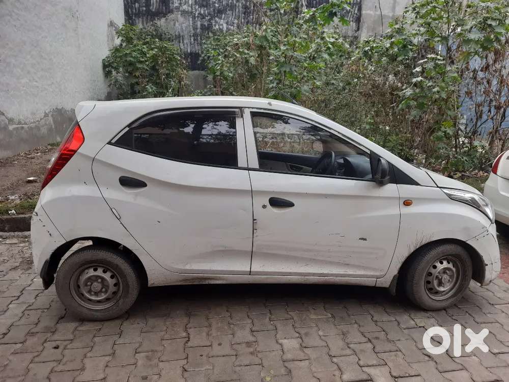 Hyundai Eon 10