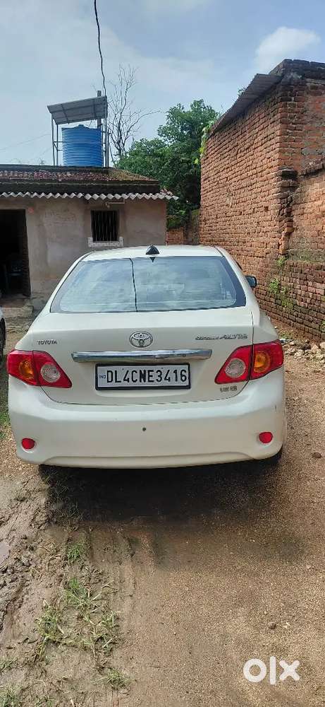 Toyota Corolla Altis 2011 Manual Petrol