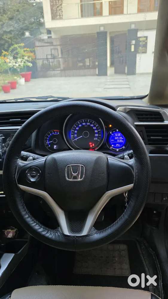 Honda Jazz 2017 In Perfect Condition With New Tyres Installed.