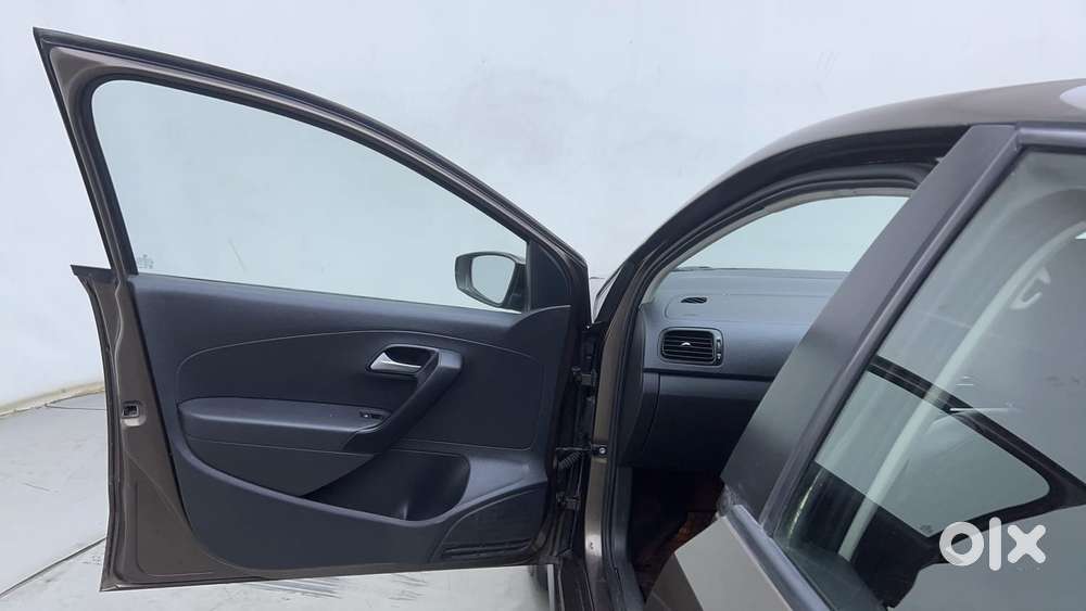 Volkswagen Polo 2009-2013 Petrol Comfortline 1.2l, 2017, Petrol