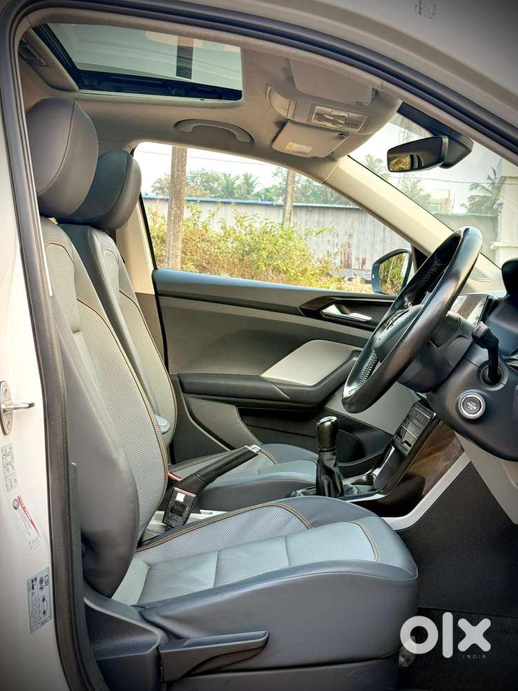 Skoda Kushaq 1.0 Tsi Style, 2023, Petrol