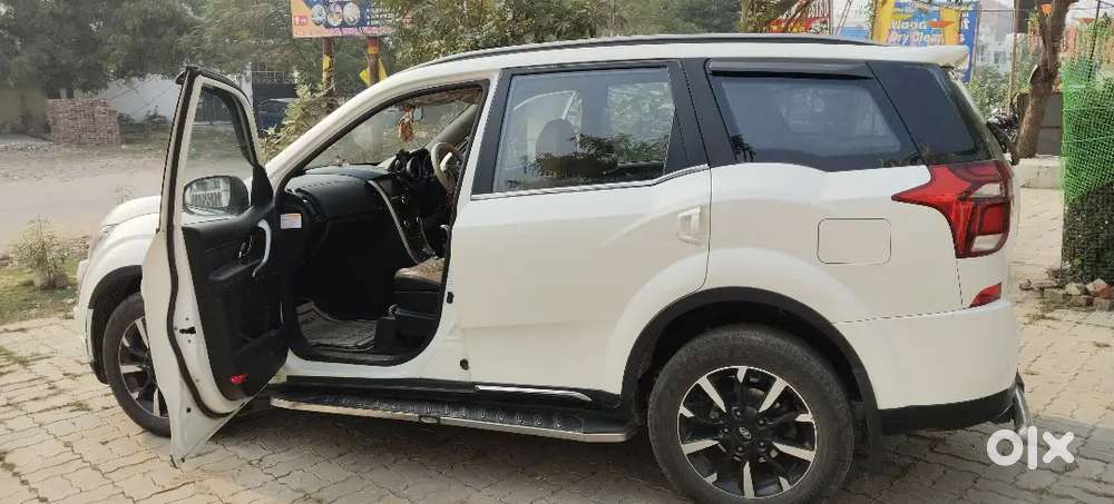 Xuv 500 Top Model In Very Good Condition