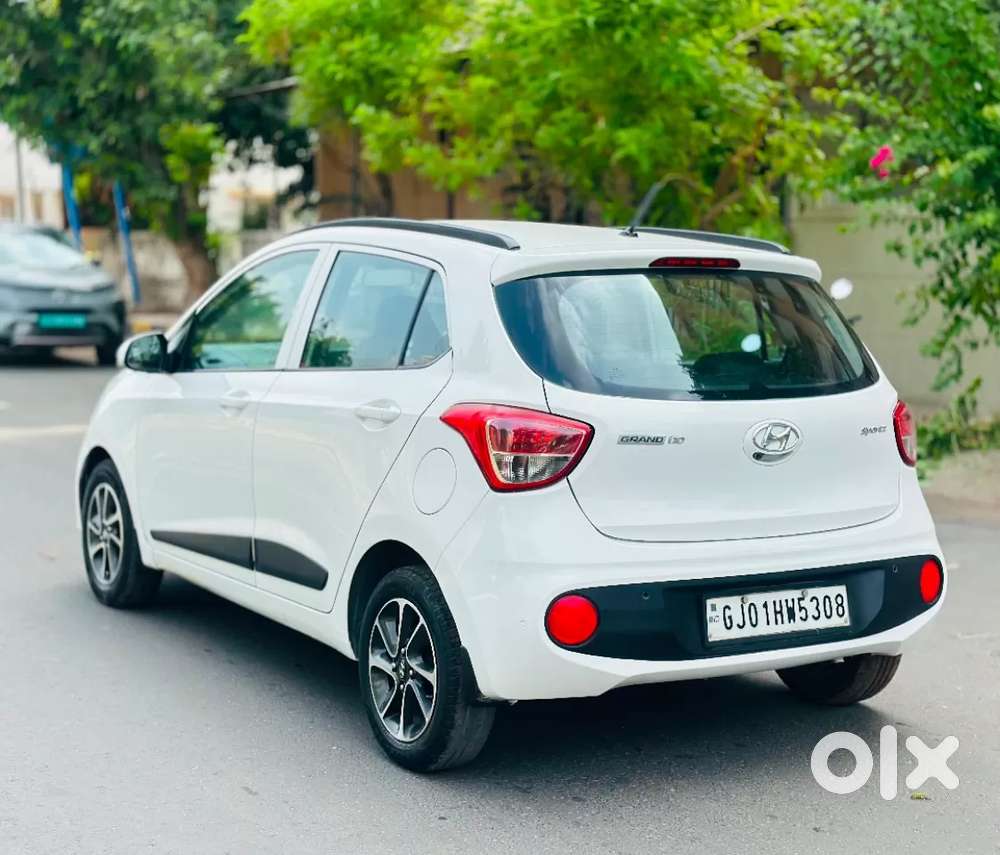 Hyundai Grand I10 1.2 Kappa Sportz Option At, 2018, Petrol