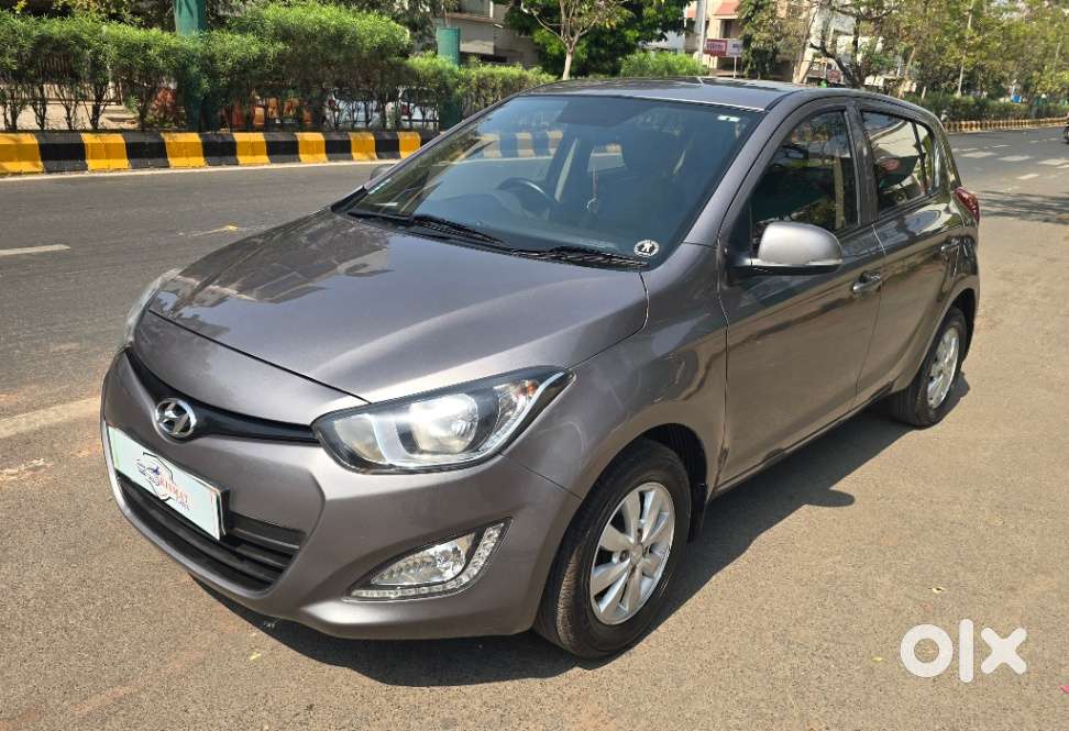 Hyundai I20 Sportz 1.2 Bs-iv, 2013, Petrol