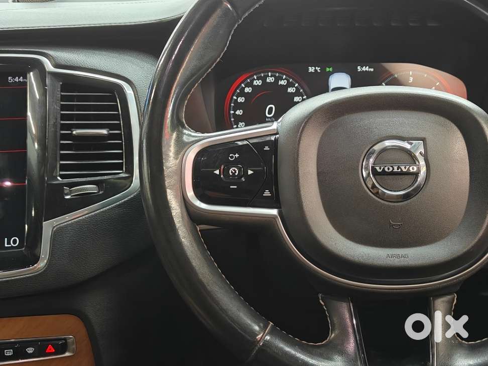Volvo Xc 90 D5 Inscription, 2020, Diesel