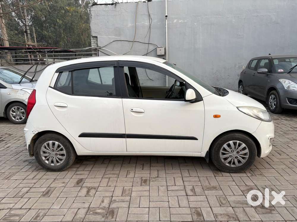 Hyundai I10 Sportz 1.2 Kappa2, 2016, Petrol