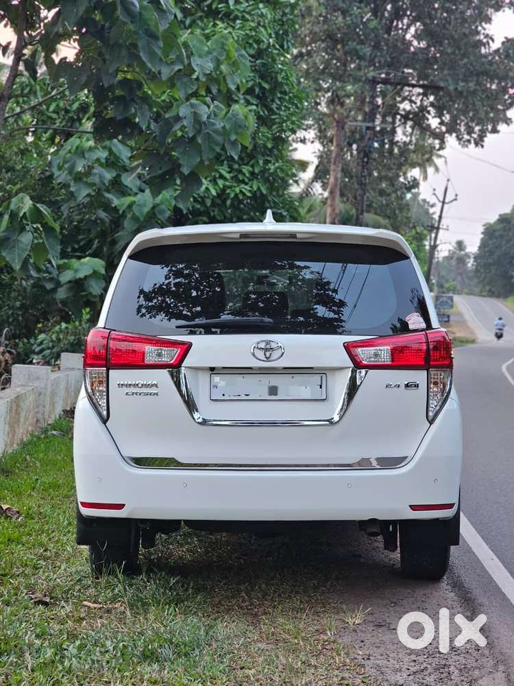 Toyota Innova Crysta 2.4 Gx Limited Edition 7 Str, 2021, Diesel