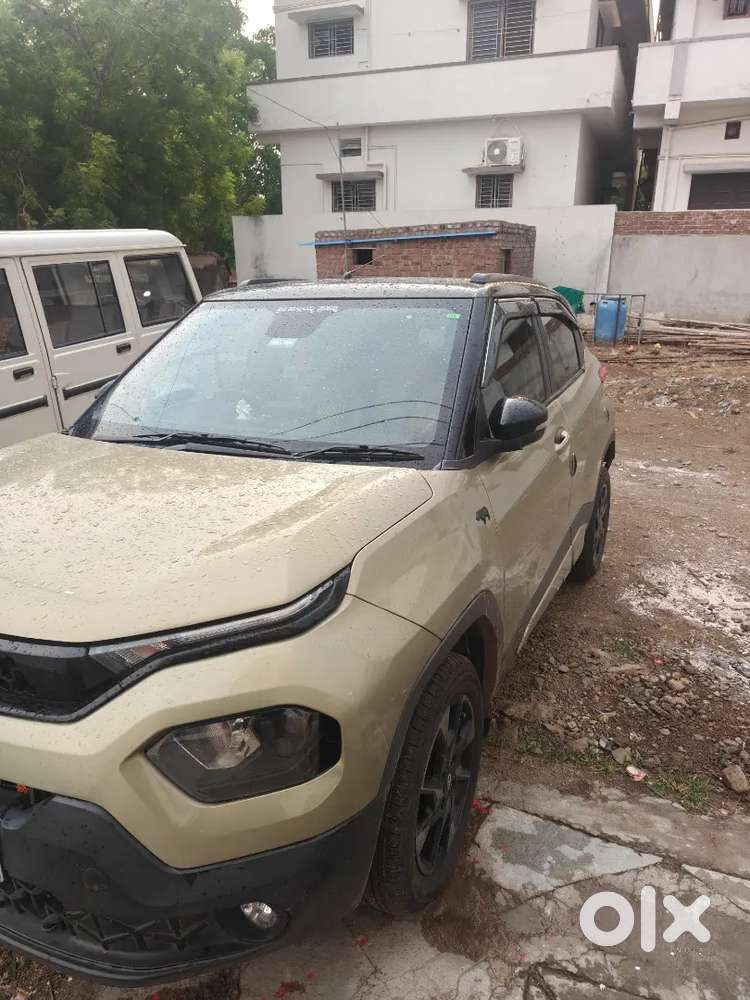 The Tata Punch Creative 1.2 Mt Kaziranga Edition