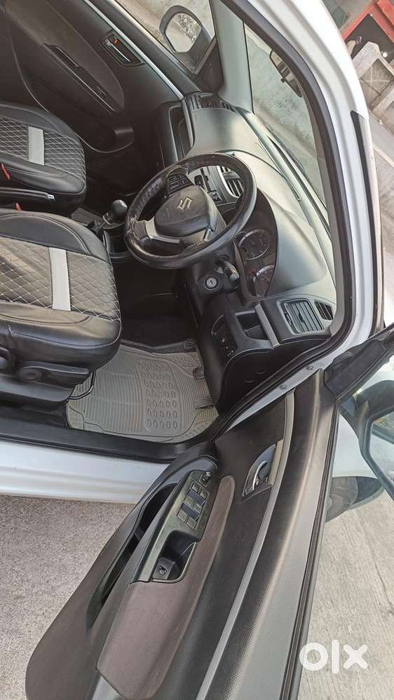 Maruti Suzuki Swift Zdi 2012 Diesel Well Maintained