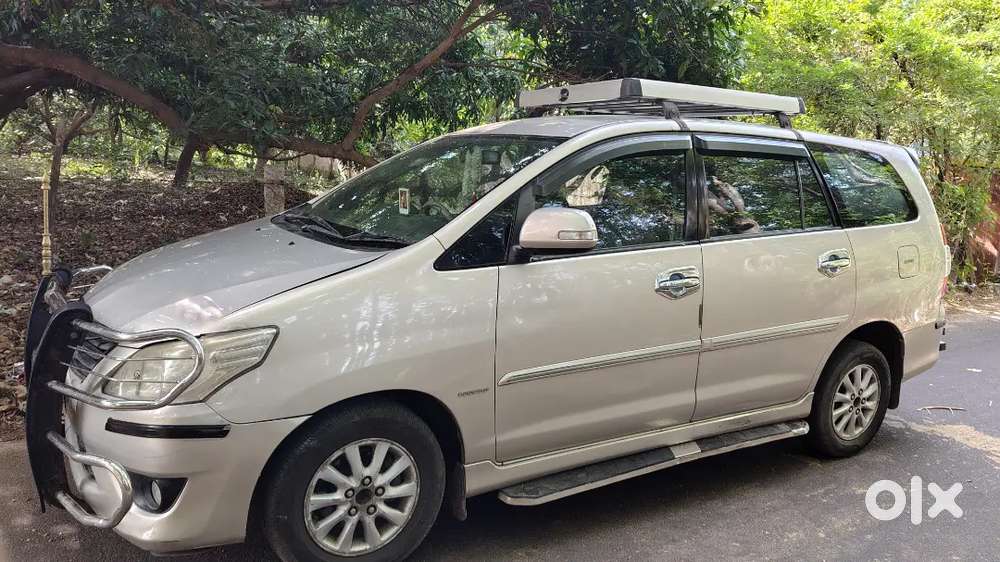 Toyota Innova Diesel 2012