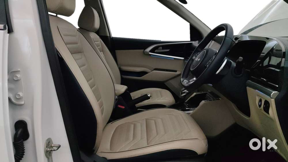 Kia Carens 1.5 Luxury Plus Diesel At 6 Str, 2022, Diesel