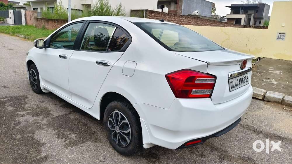 Honda City 1.5 V At Sunroof, 2012, Petrol