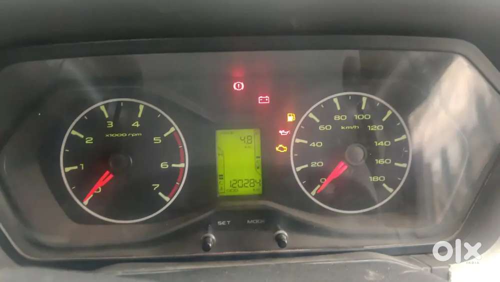 Mahindra Scorpio 2.2 2015