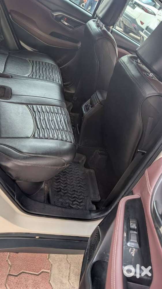 Maruti Suzuki Grand Vitara 1.5 Zeta Smart Hybrid At, 2022, Petrol