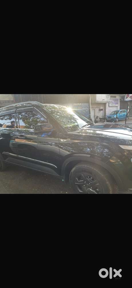 Hyundai Venue Petrol 2024