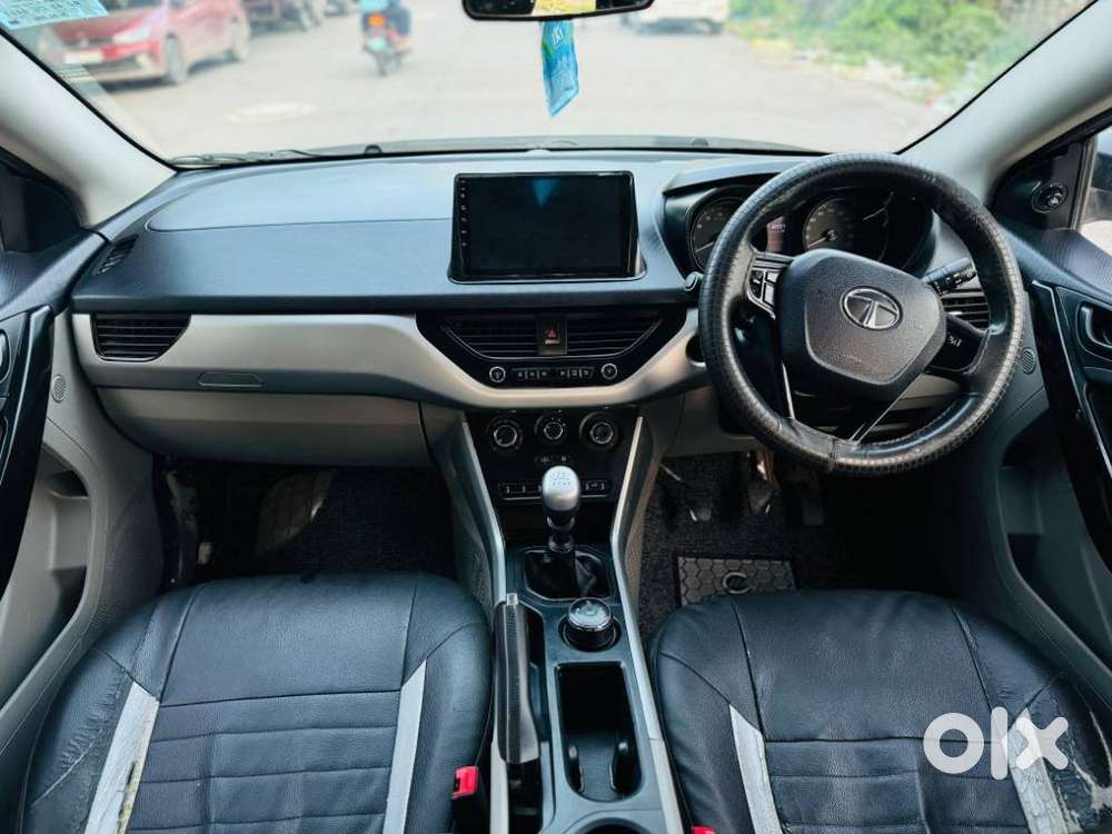 Tata Nexon, 2019, Petrol