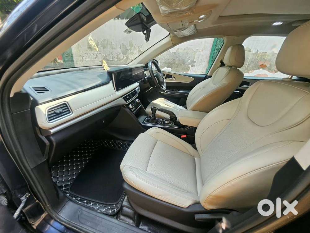 Mahindra Xuv700 2.2 Ax 7 Diesel Mt Str, 2023, Diesel