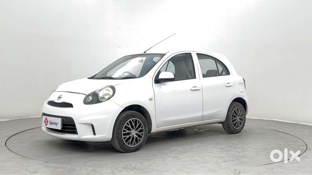Nissan Micra Active Xv, 2015, Petrol