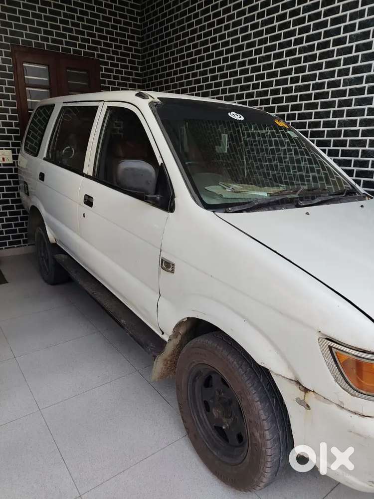Tavera 230000