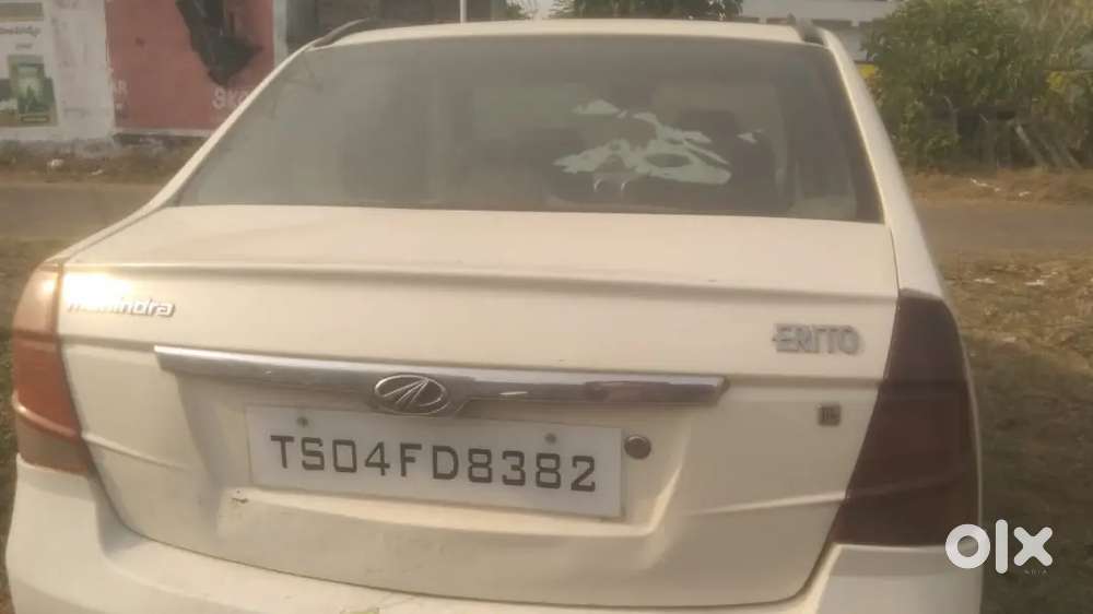 Mahindra E Verito 2015 Diesel 101000 Km Driven
