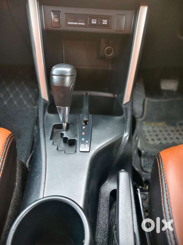 Toyota Innova Crysta