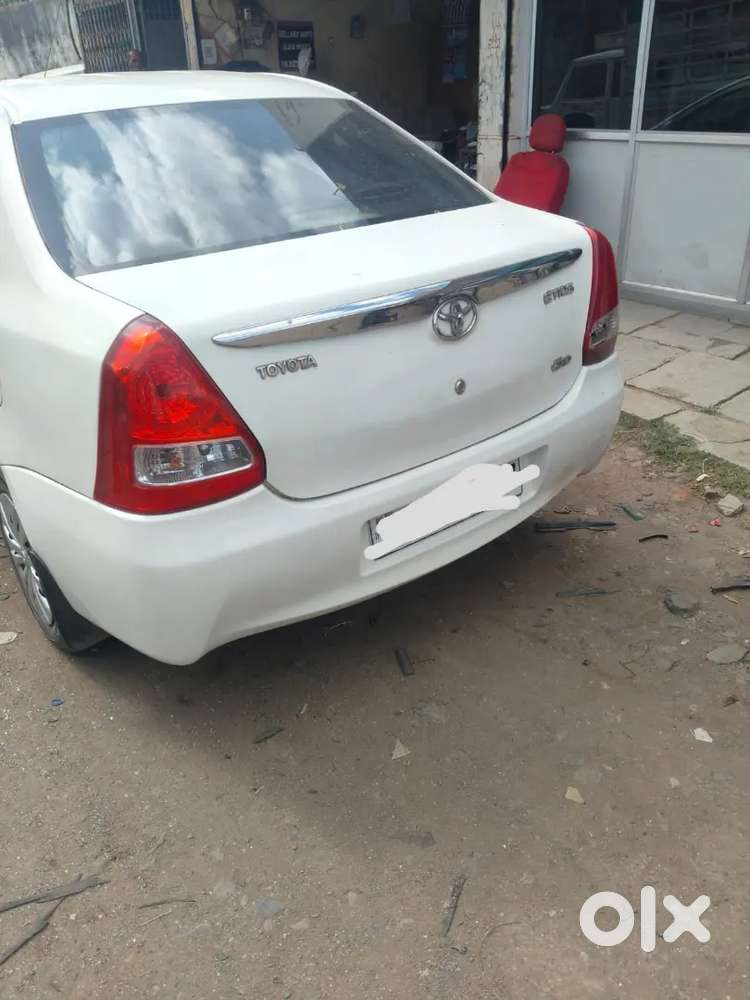 2nd Owner Toyota Etios 2011