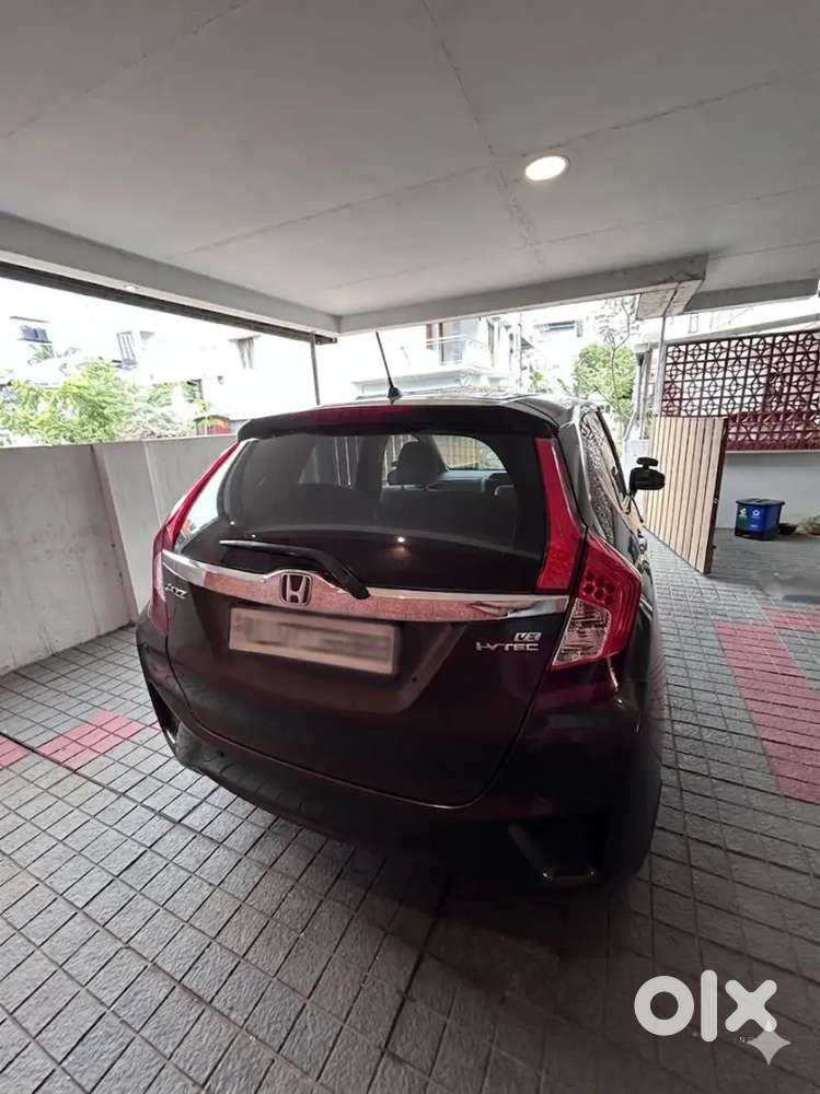 Honda Jazz 2019 Full Option Well Maintained