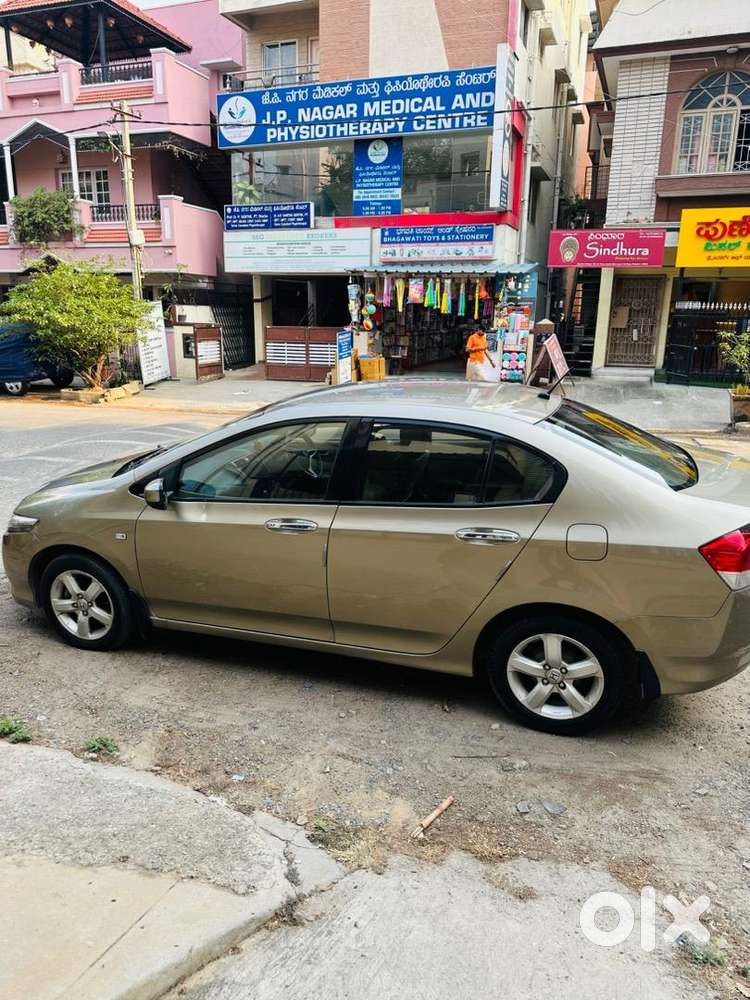 2010 Honda City V At 2nd Owner