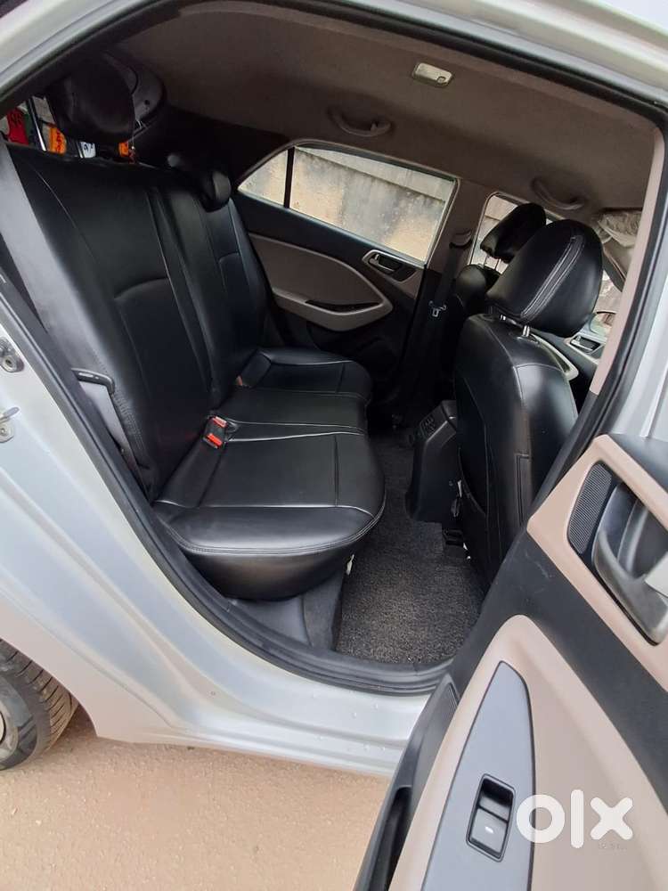Hyundai I20 Asta (o) 1.2 Mt, 2018, Petrol
