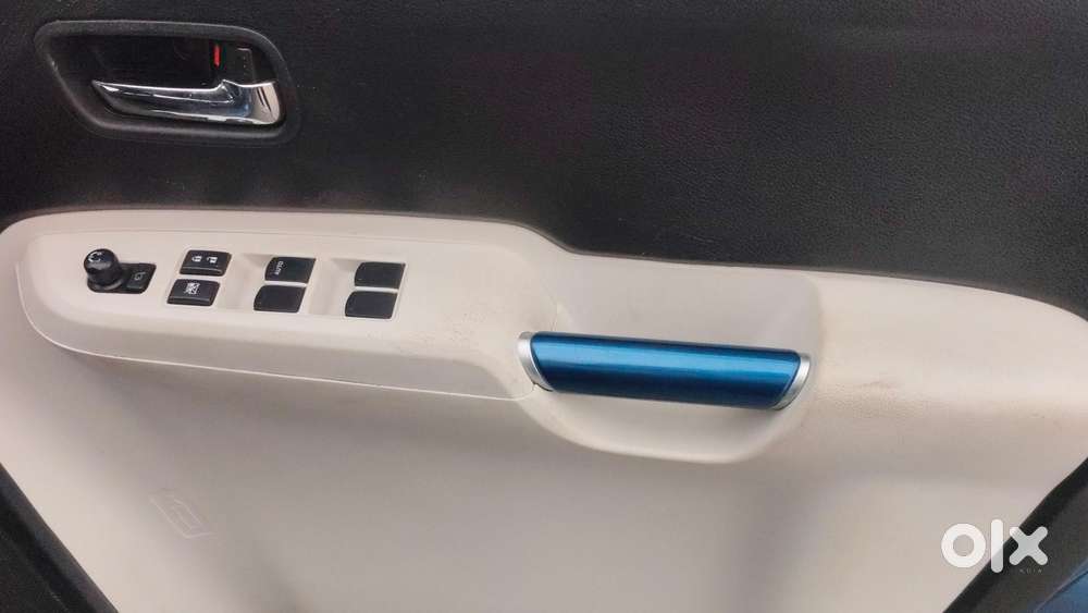 Maruti Suzuki Ignis 1.2 Amt Alpha, 2018, Petrol
